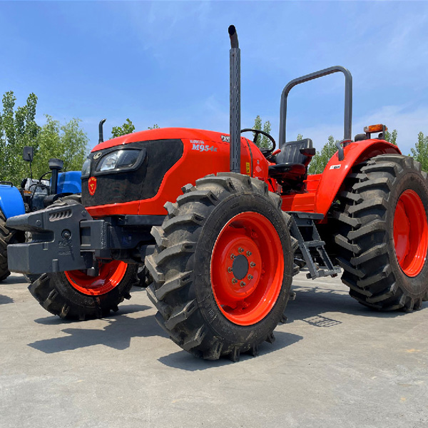 95HP M954K Kubota used tractor with ROPS