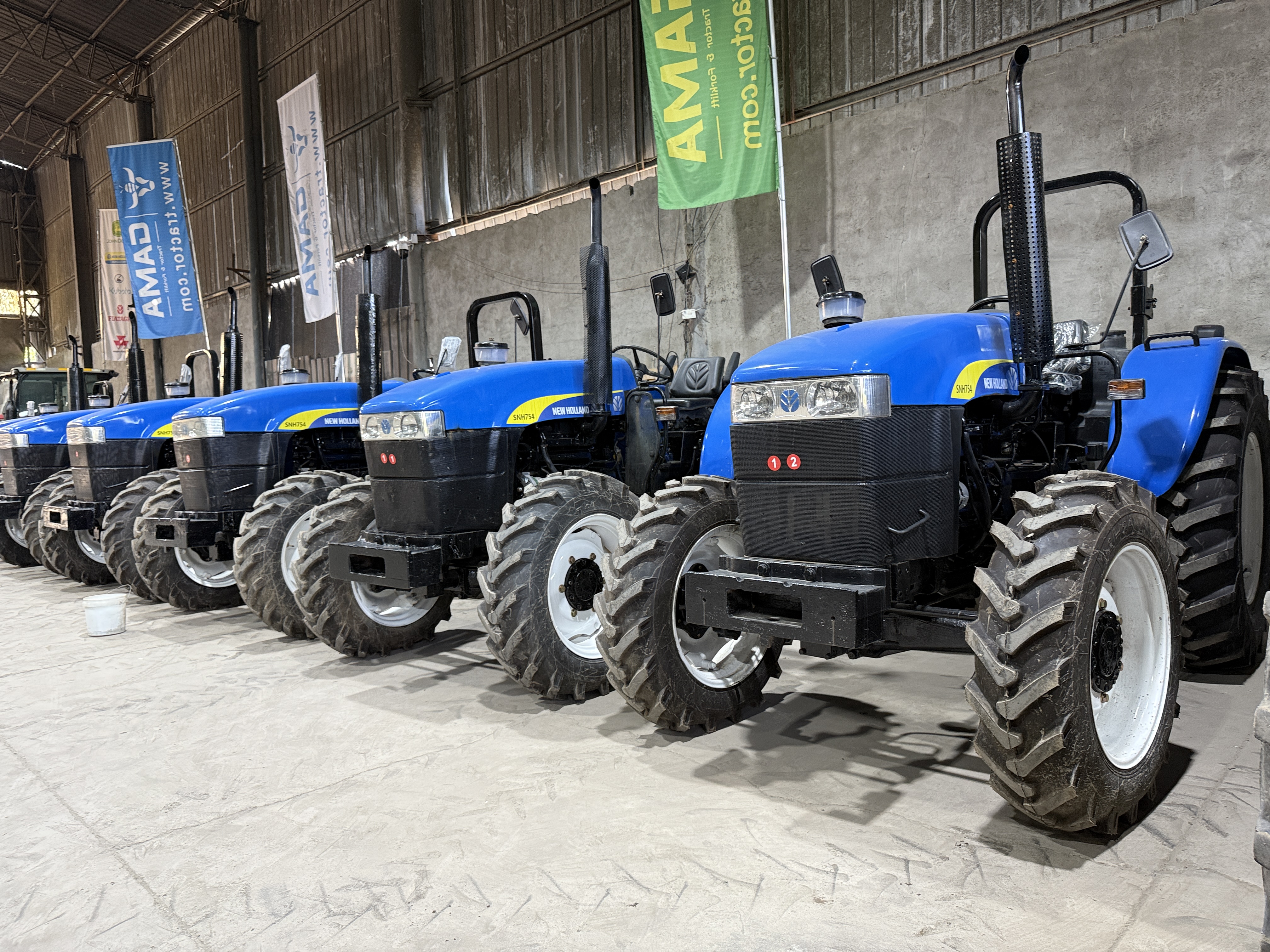 Used New Holland 754 tractor SNH754 75HP 4WD used New Holland 754 tractor SNH754 75HP 4WD for sale